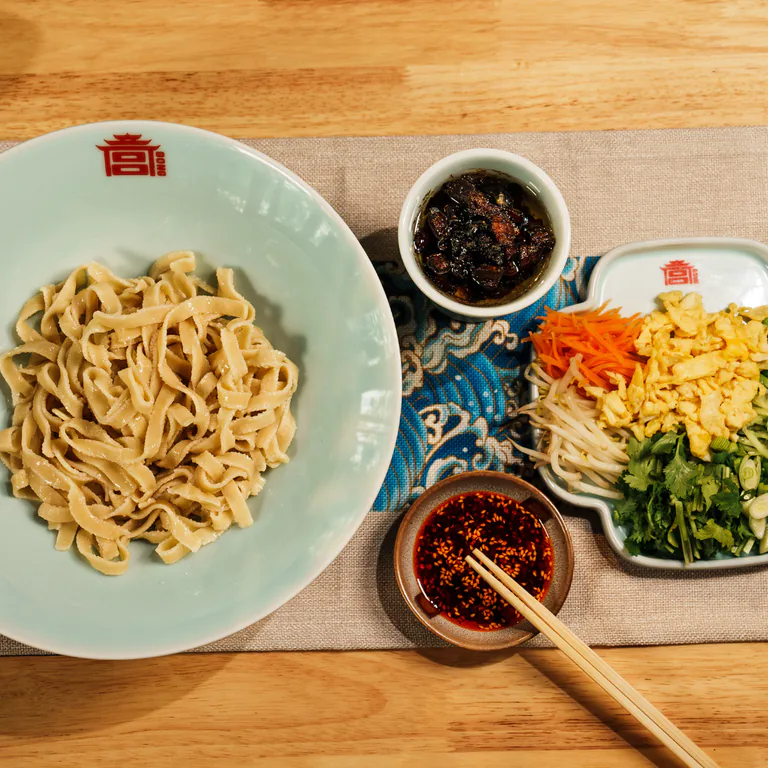 Zhajiangmian de Pékin